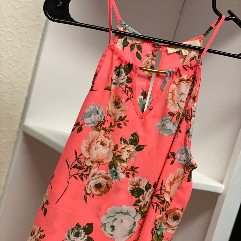 Floral hot pink small top